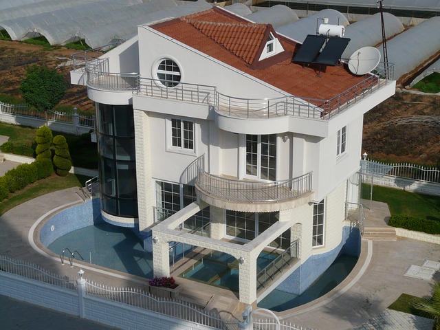 Rekreačná budova, apartmán, bazén.jpg